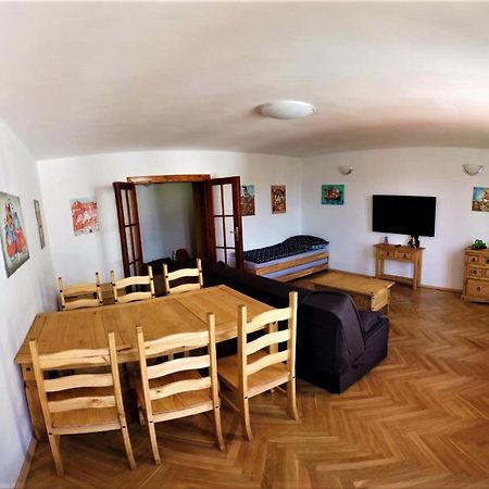 Apartment Galerie Marie Český Krumlov Buitenkant foto